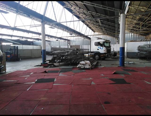 5,300M² WAREHOUSE FOR SALE IN TROJAN